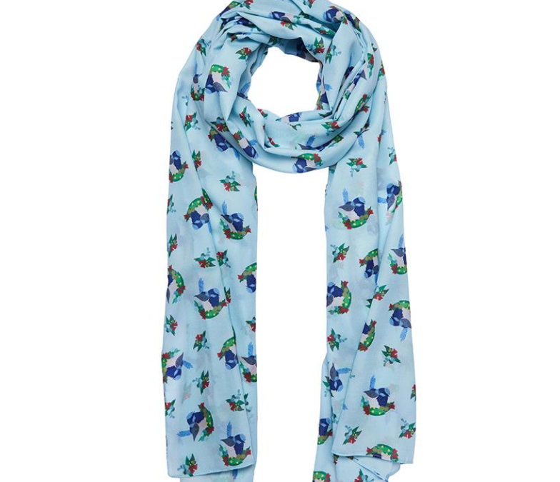 A Splendid Christmas Neck Scarf