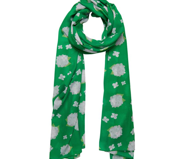 Heartfelt Hyacinth Neck Scarf