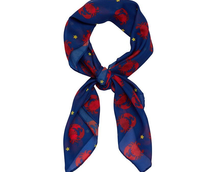 Huggable Decapod Head Scarf