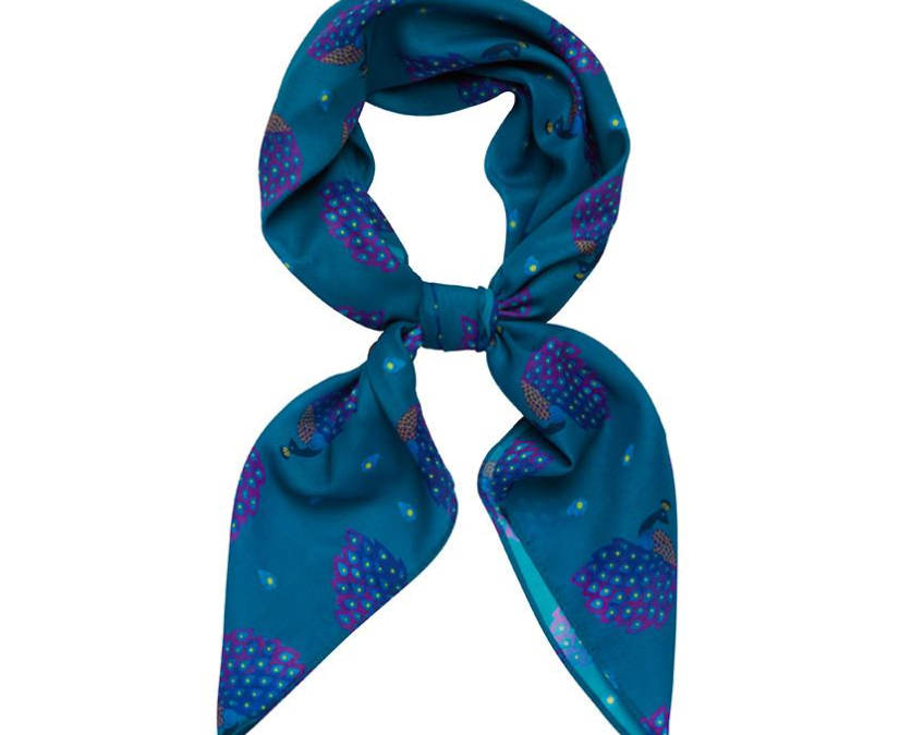 Le Peacock Head Scarf