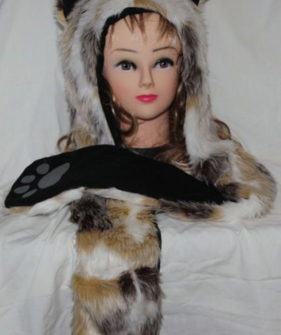Super Plush Tortoiseshell hat with mittens